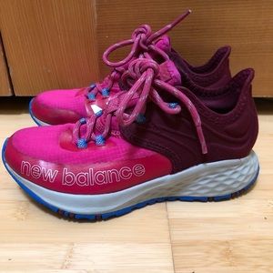 New Balance Roav Foam sneakers